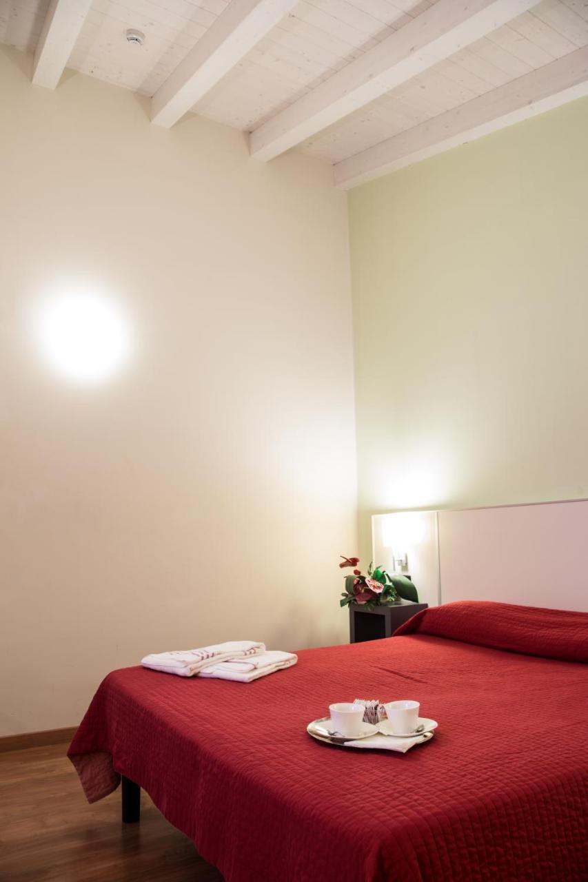 Hotel Motel Giglio Viadana Exterior foto